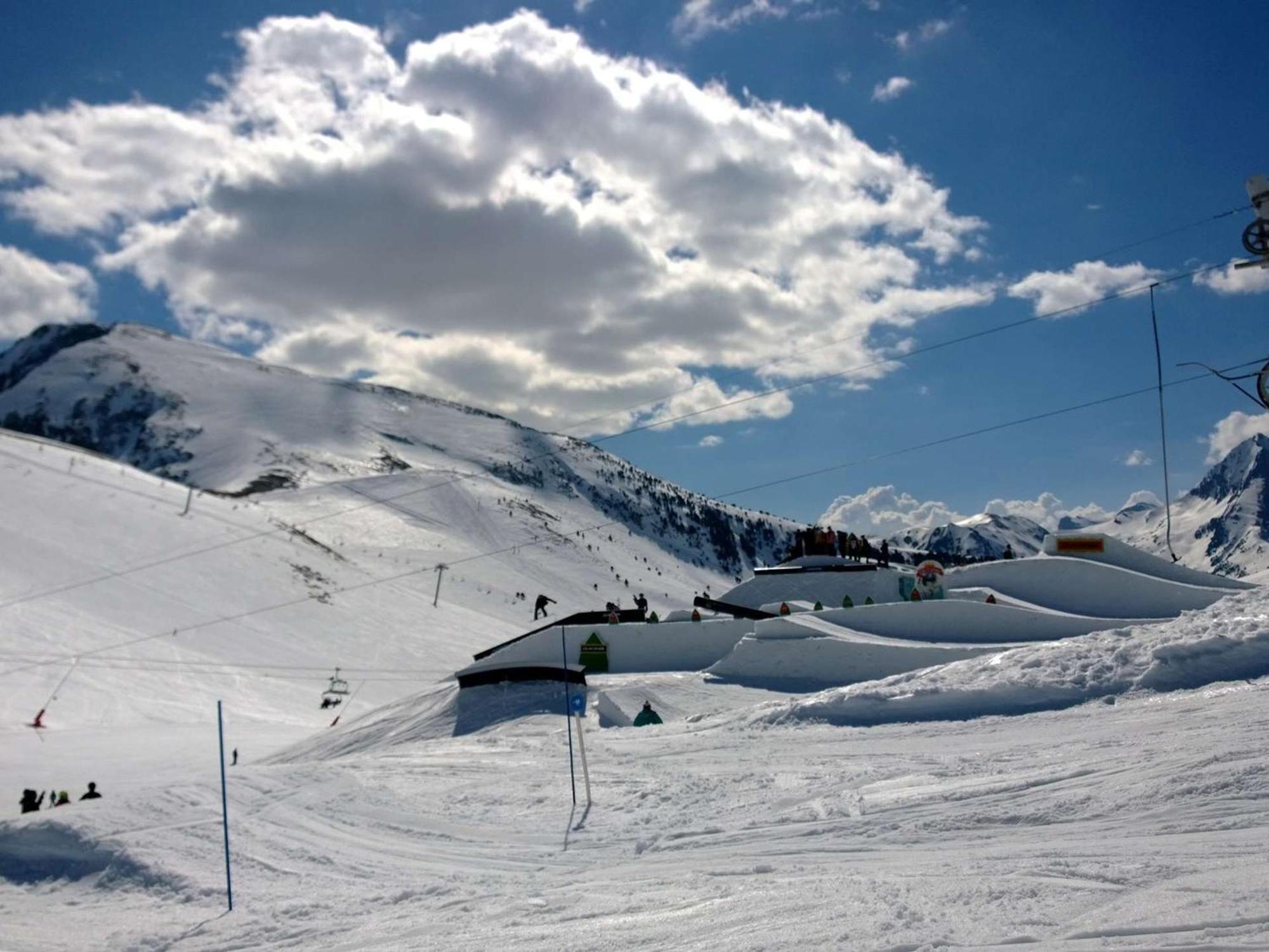 Charmant Studio Cabine 4 Pers. Avec Balcon, Proche Centre Et Thermes A Saint-Lary-Soulan - Fr-1-296-231 Екстериор снимка